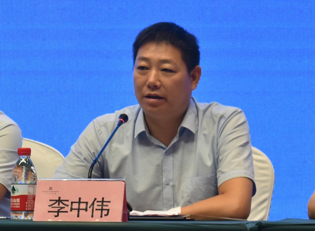 河南省卫生和计划生育委员会科教处副处长李中伟